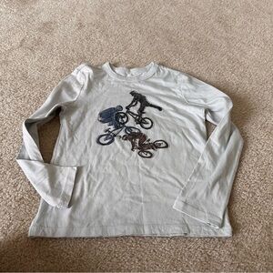 NWOT Little Boys GAP Long Sleeved Graphic Shirt!